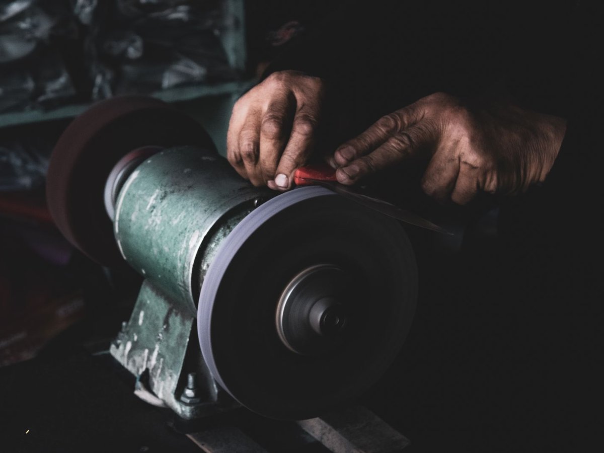 Lawn Mower Blade Sharpening
