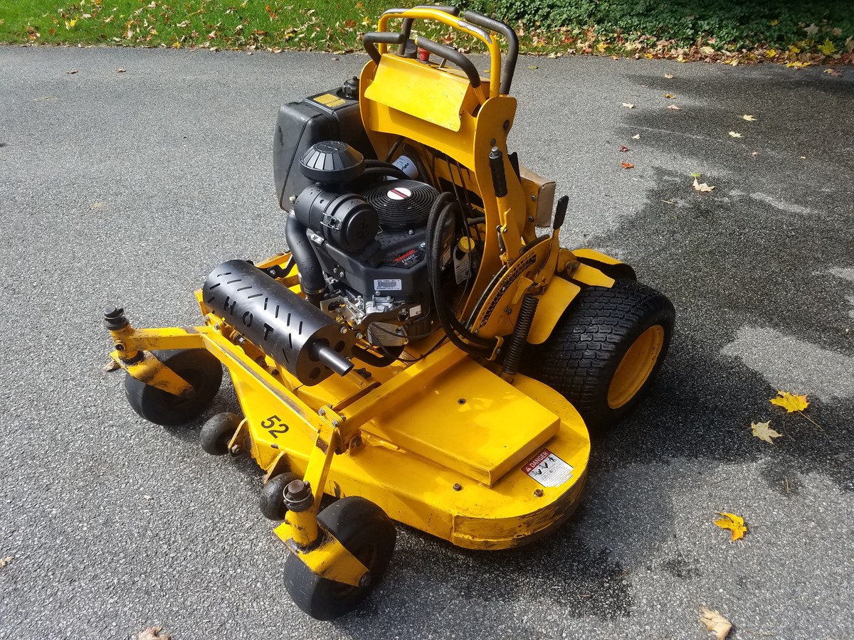 Commercial Mower Service